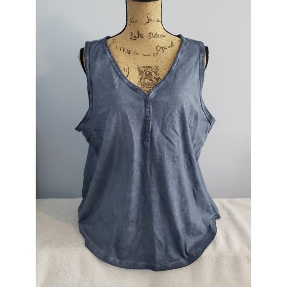 Cable & Gauge Tops - Canle & Gauge Womans Sleeveless top Size‎ Large